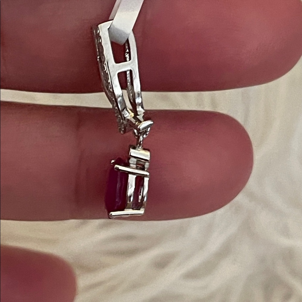 Natural Ruby Pendant in 925 Sterling Silver - Picture 4 of 8